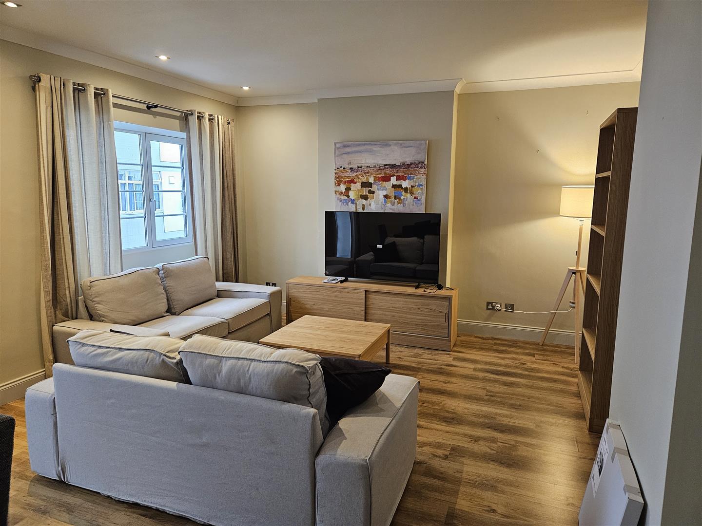 Image of Apartment - 2 Bedrooms - 2 Bathrooms for Rental in South District-Gibraltar, Image 1